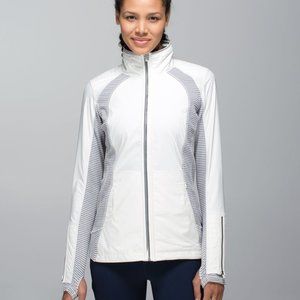 ISO Lululemon rebel jacket size 4 or 6